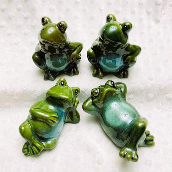 Vintage Two-Toned, Glazed Ceramic Frogs (4), Garden Decor, 3 Relaxing Positions - Picture 3 of 5